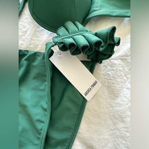 NWT Andrea Iyamah Salama Women’s Ruffled High Cut Swimsuit Sz Large - Picture 6 of 8